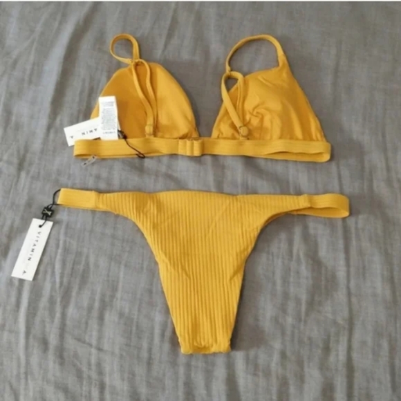 Vitamin A Bikini Set Moss Carmen Ribbed Yellow - Picture 3 of 9